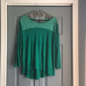 Two tone green 3/4 sleeve blouse